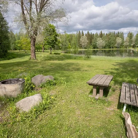 Simonsalo Serenity With Dux Beds Wifi And Free Parking Сийлинъярви
