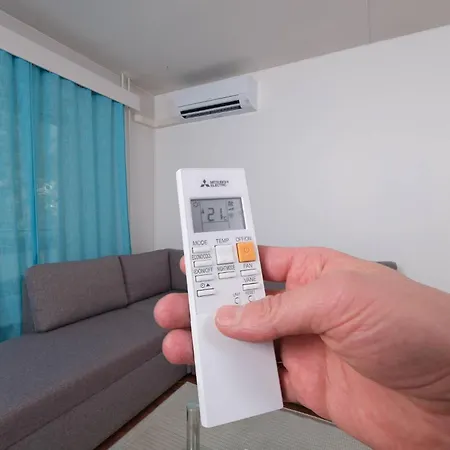 Апартаменты Simonsalo Serenity With Dux Beds Wifi And Free Parking *